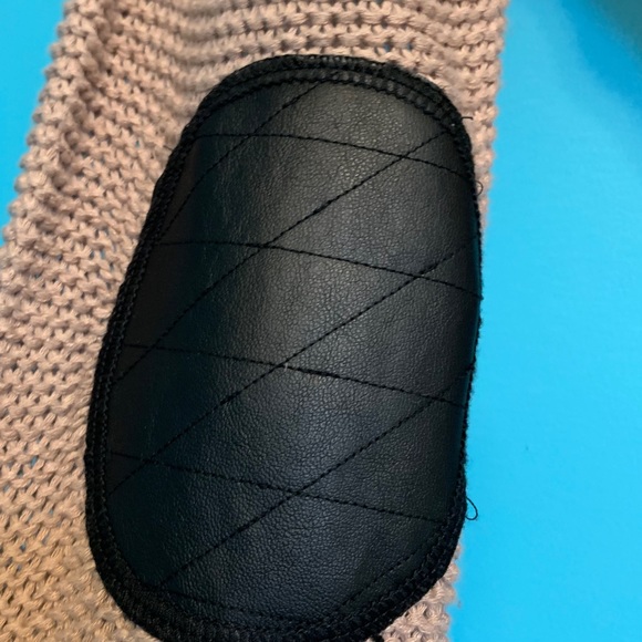 Pink Sweater with Leather Detail - Picture 3 of 3